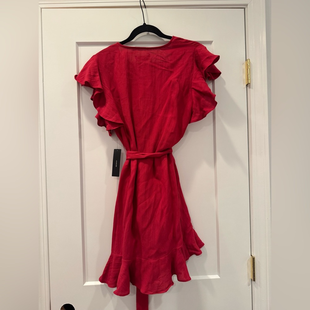 🌹LULUS RUFFLED WRAP DRESS🌹 - Picture 7 of 7